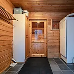 Snow Center 8b By Aavalevi Levi