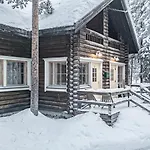 Lägenhet Snow Center 8b By Aavalevi *
