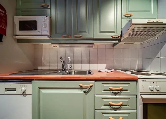 Διαμέρισμα Snow Center 8b By Aavalevi *